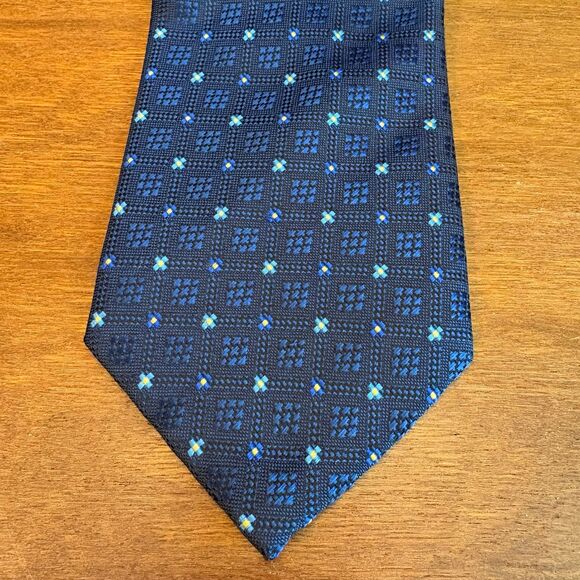 Vintage Zegna 100% Silk Navy Blue Geometric Dot Pattern Neck Tie - Picture 2 of 8